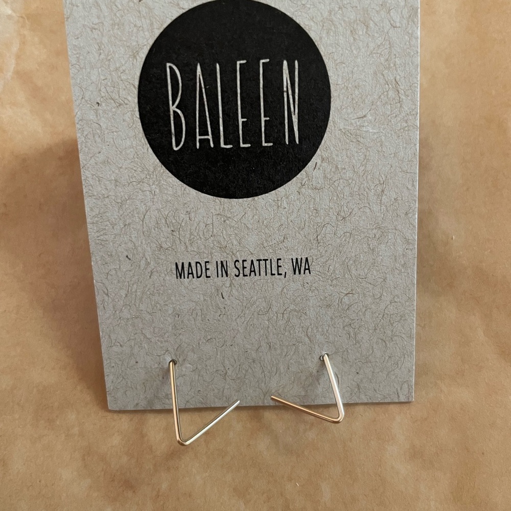 Baleen Vector Studs